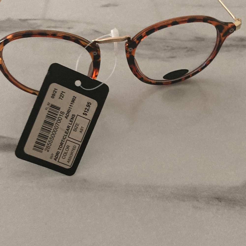 ME Makeover Essentials Tortoise Oval Glasses with Gold Bridge - Picture 16 of 16